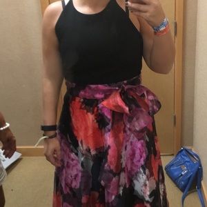 Selling my prom/holiday dress.